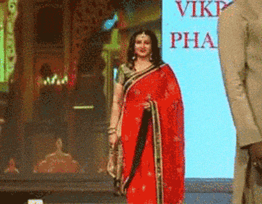 3rd-tripping-in-saree