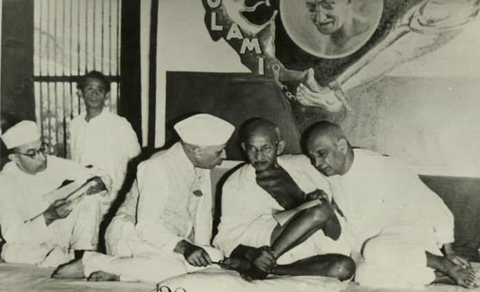 Jawaharlal-Nehru,-Mahatma-Gandhi-and-Sardar-Vallabhbhai-Patel---1946