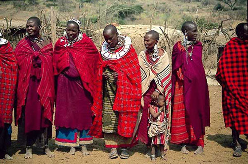 Spitting-on-the-Bride-Massai-nation-Kenya