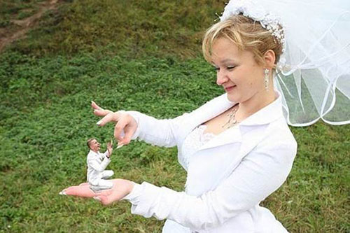 21 Wedding Pictures That Went Terribly Wrong