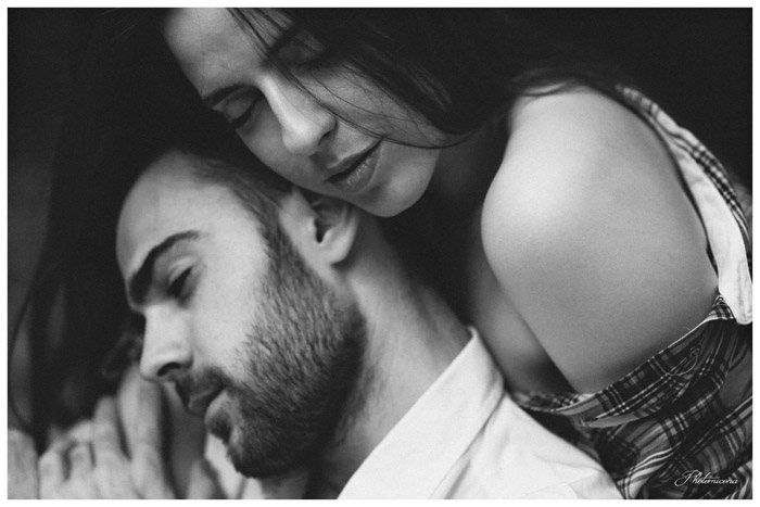 These 25 Photos Of Couples In Their Intimate Moments Are Really Heartwarming