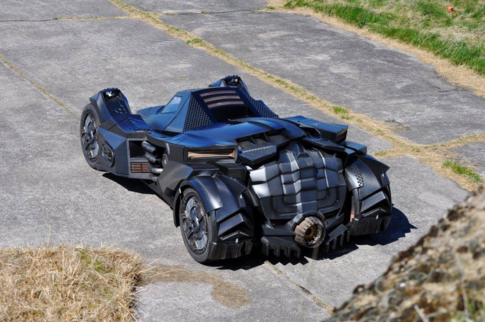 Team-Galag-Batmobile-35