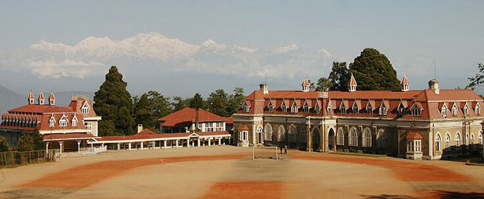 24 School Campuses In India So Breathtakingly Beautiful They Look Like Palaces Of The Kings