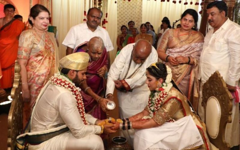 Son Of Former Karnataka CM Gets Married During Lockdown
